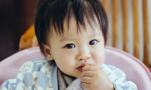 Snacks That Strengthen Smiles: The Best And Worst Foods For Kids’ Teeth